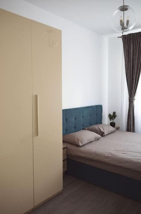Eliza'S Apartment By Oasis Homes Oradea Exteriör bild